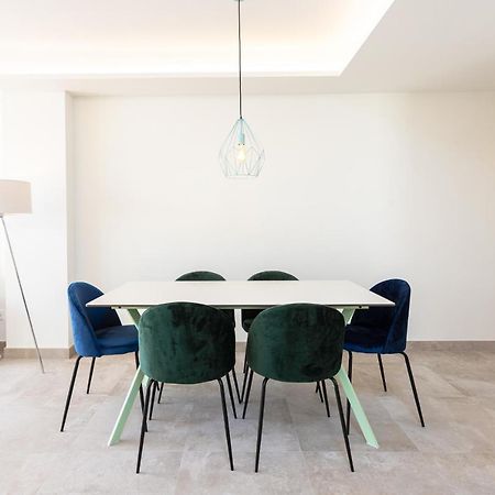 Green Infinity Luxury Apartment By Ghr Rentals Estepona Bagian luar foto
