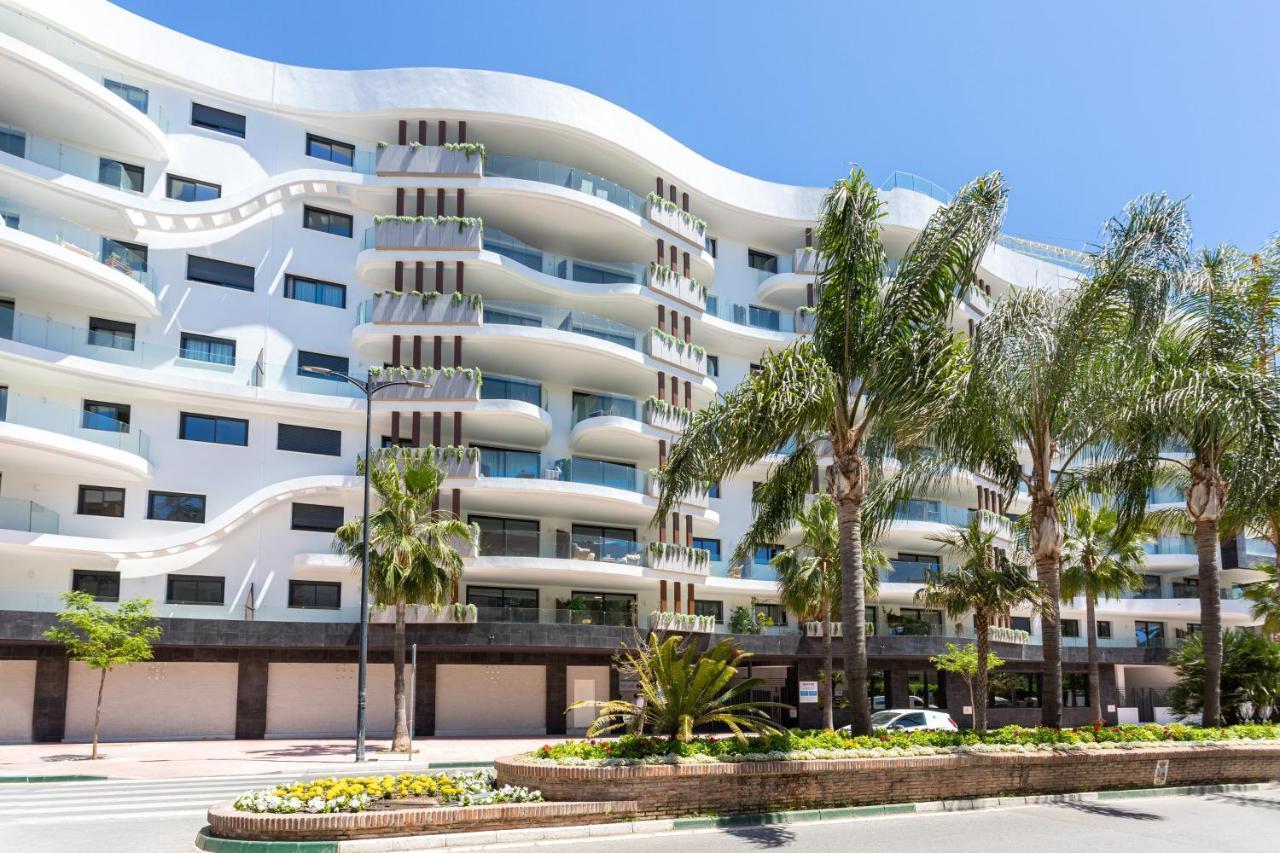 Green Infinity Luxury Apartment By Ghr Rentals Estepona Bagian luar foto